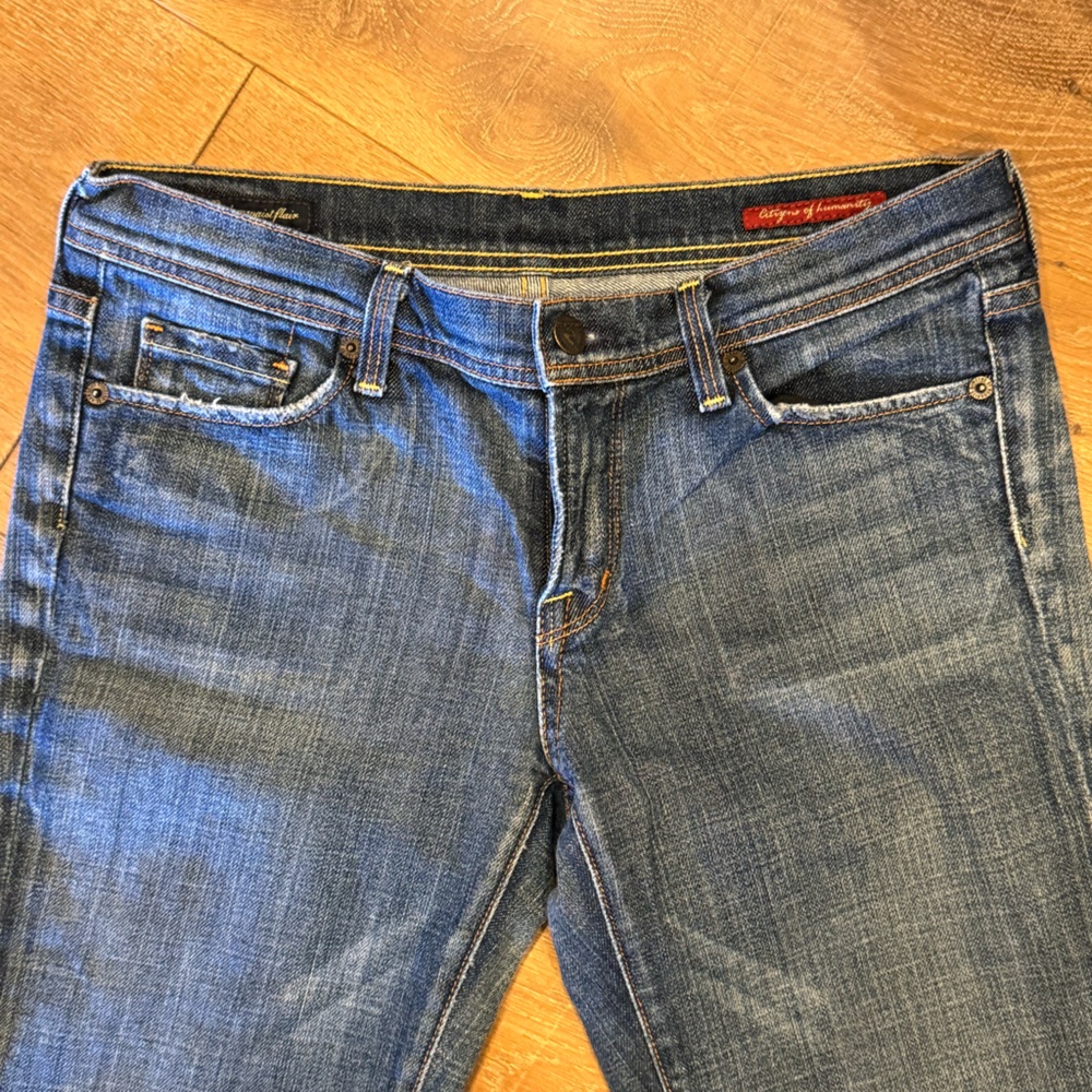 CITIZENS OF HUMANITY- SIZE 29 (LOW WAIST STRETCH FLAIR)